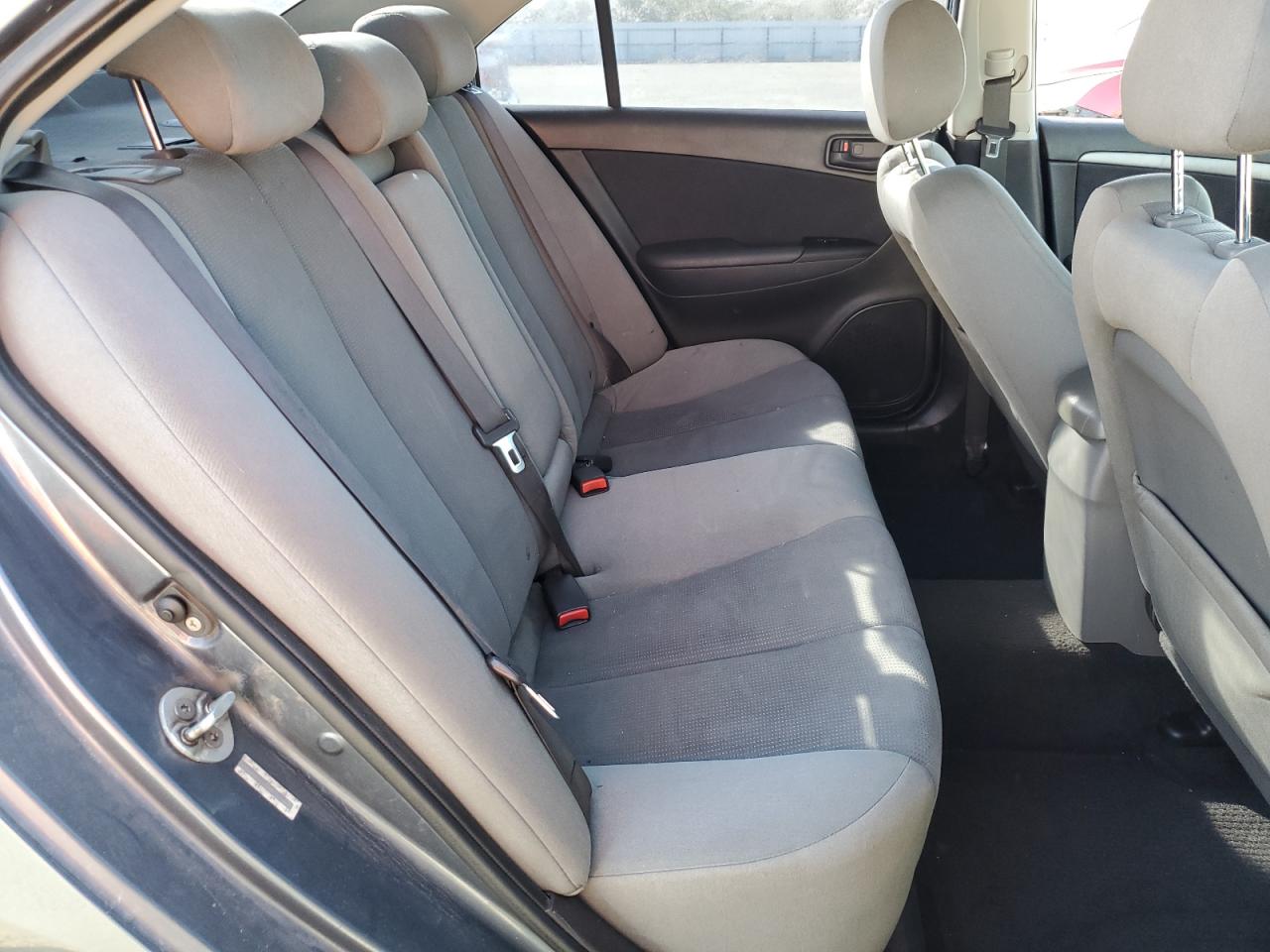 2009 Hyundai Sonata - Image 10