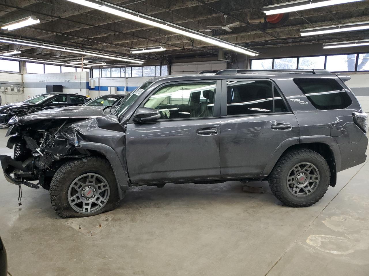 2022 Toyota 4Runner - Image 1