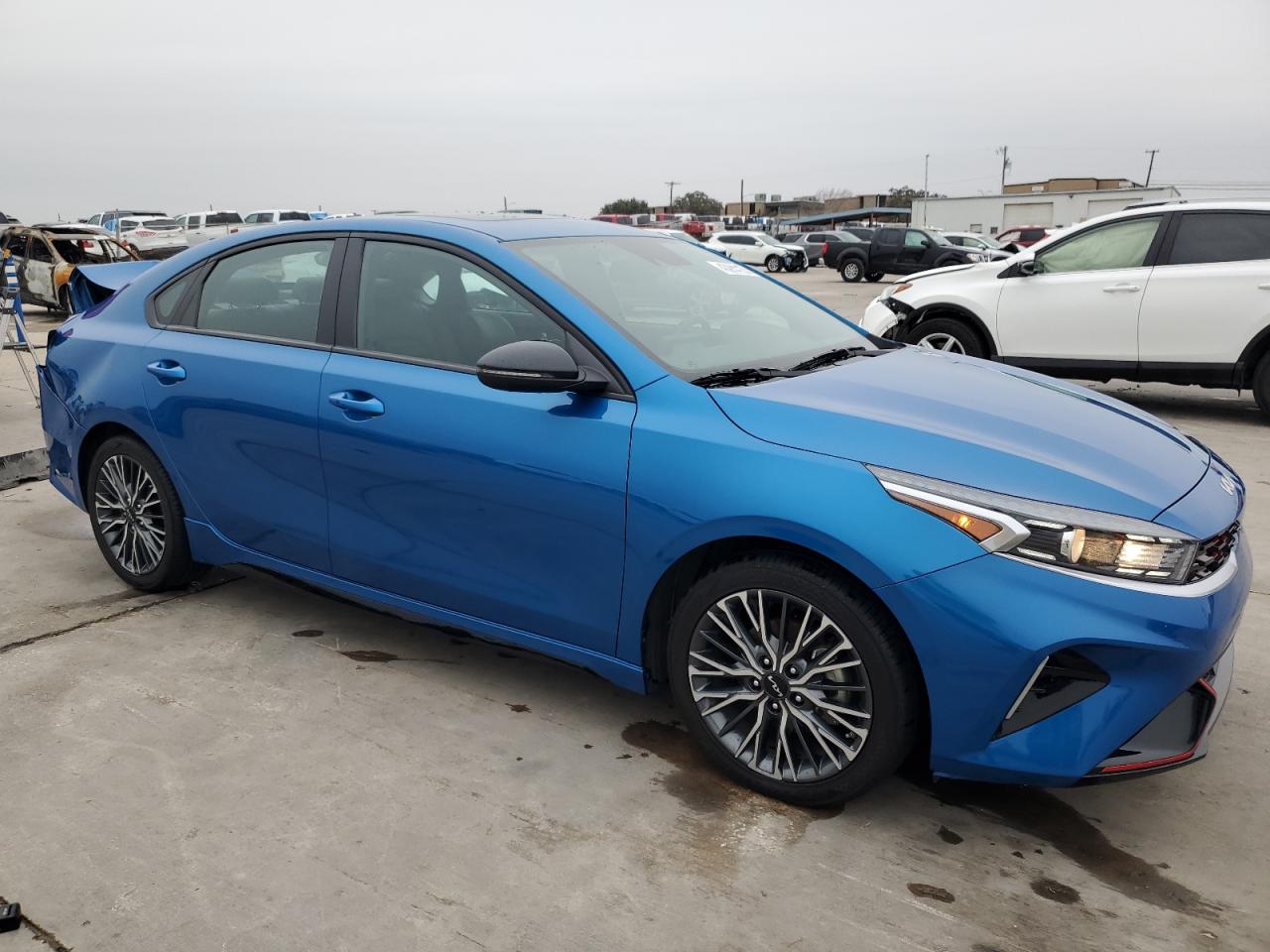 2023 Kia Forte - Image 4