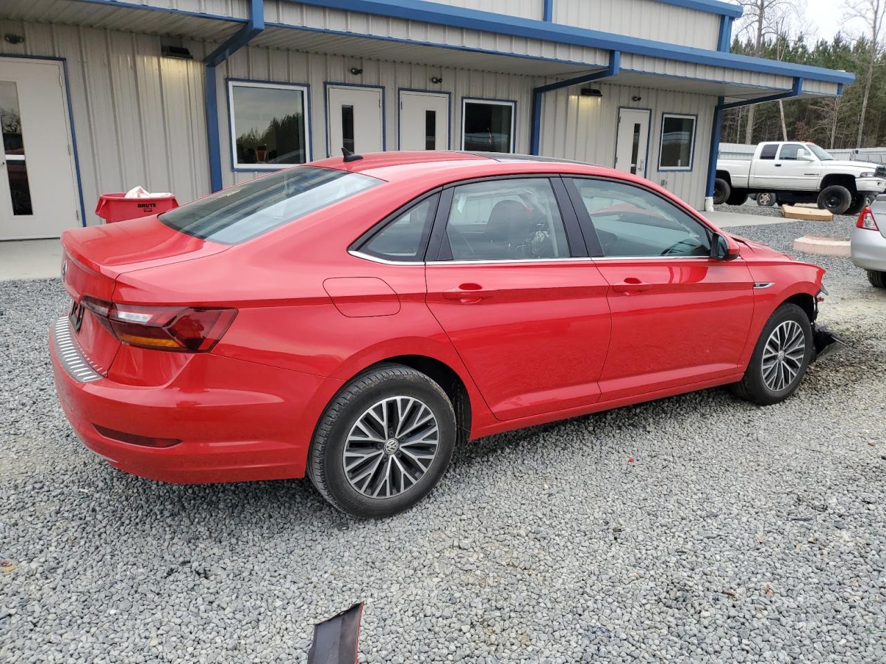 2019 Volkswagen Jetta - Image 3