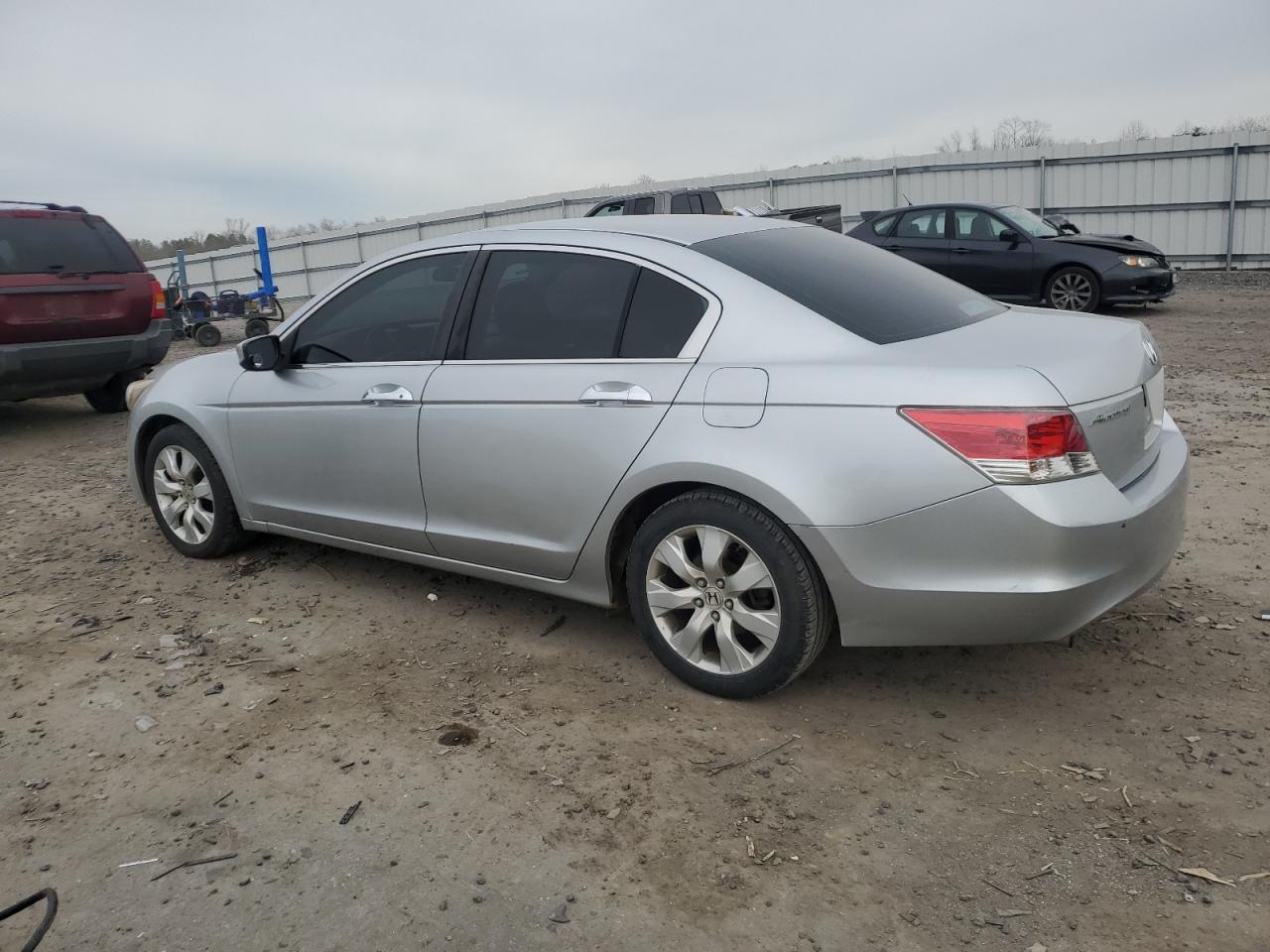 2008 Honda Accord - Image 2
