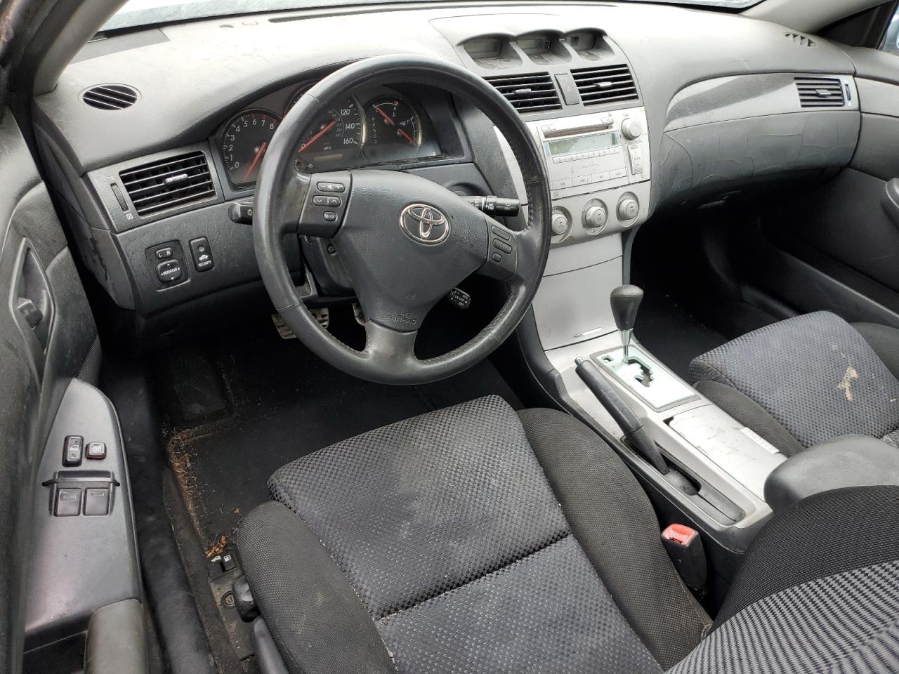 2004 Toyota Camry Solara - Image 8