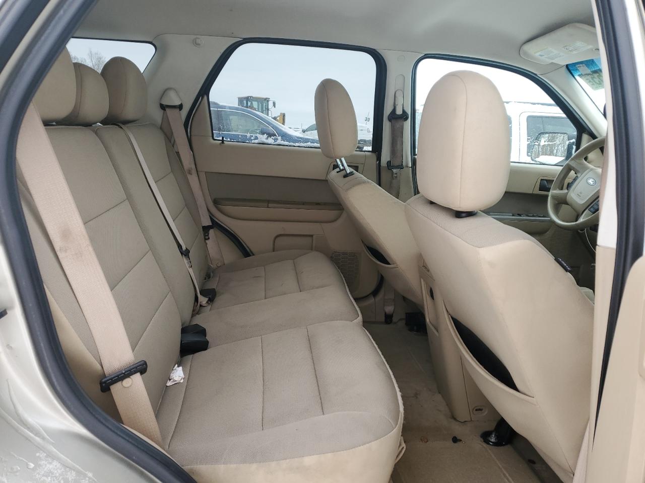 2012 Ford Escape - Image 11