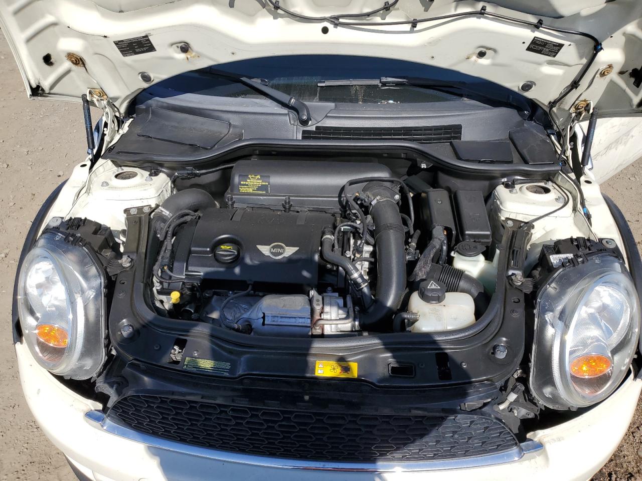 2013 MINI Cooper - Image 13