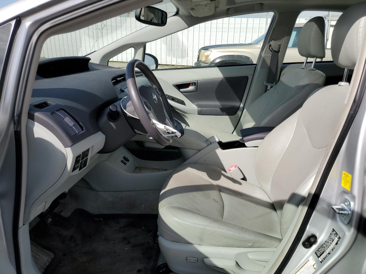 2010 Toyota Prius - Image 7