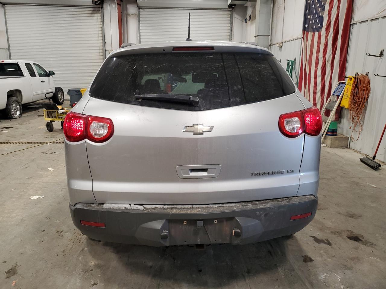 2012 Chevrolet Traverse - Image 6