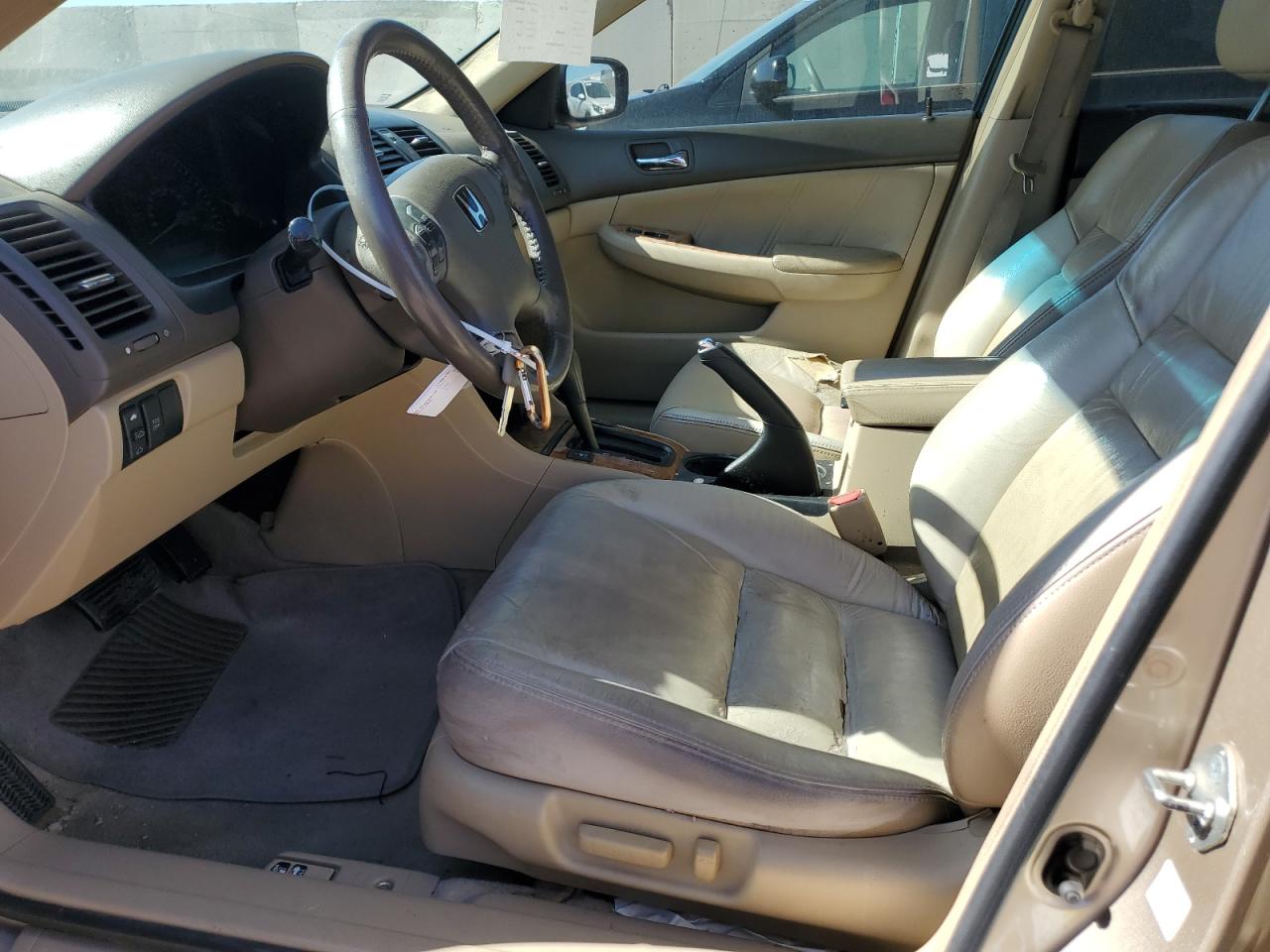 2004 Honda Accord - Image 7