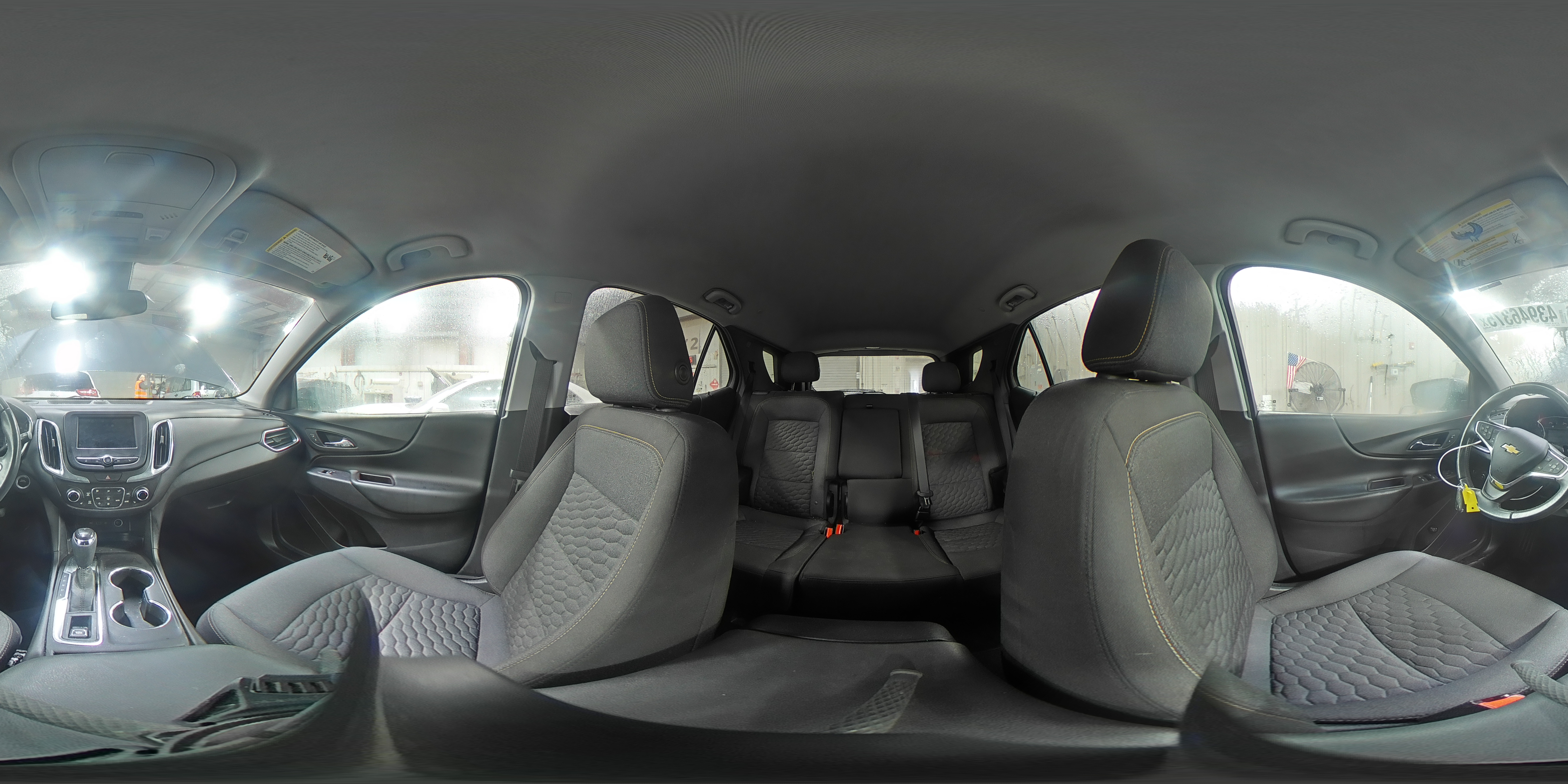 2020 Chevrolet Equinox - Image 14