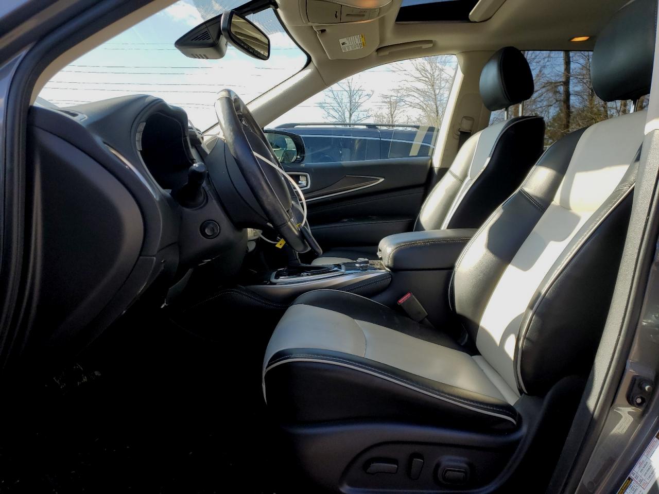 2020 Infiniti QX60 - Image 7