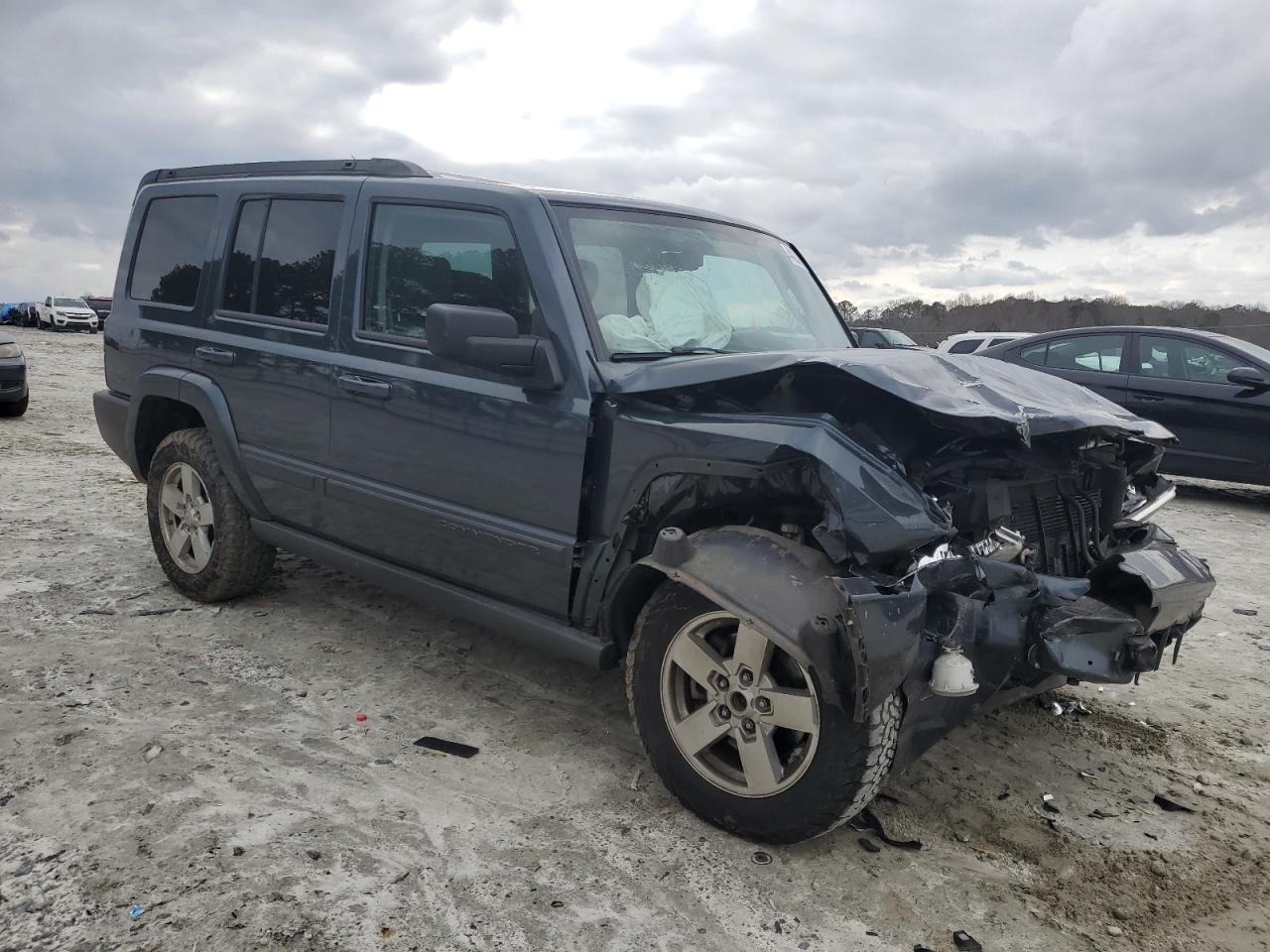 2007 Jeep Commander - Image 4