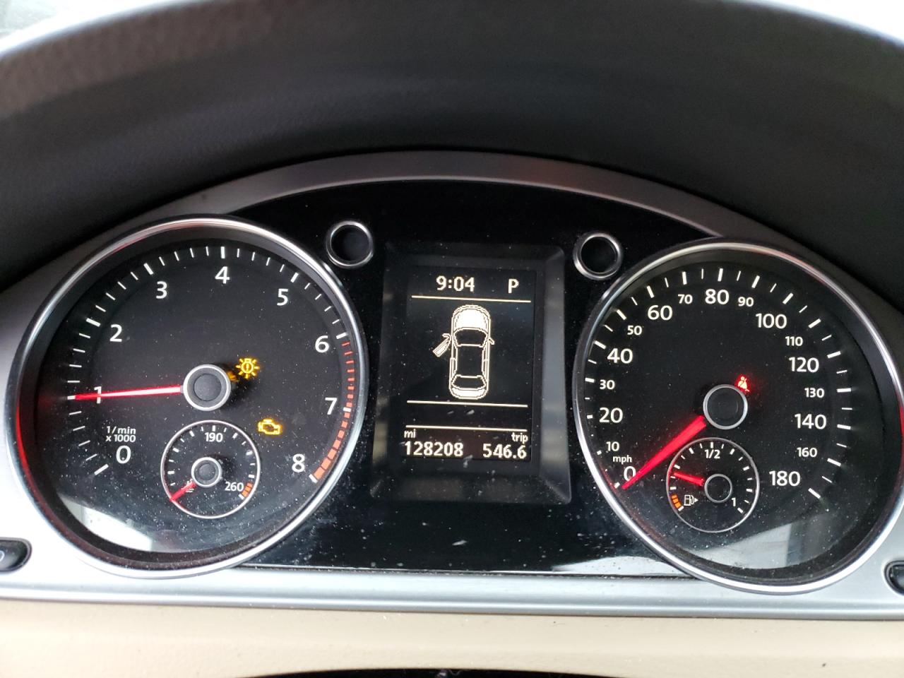 2013 Volkswagen Passat CC - Image 9