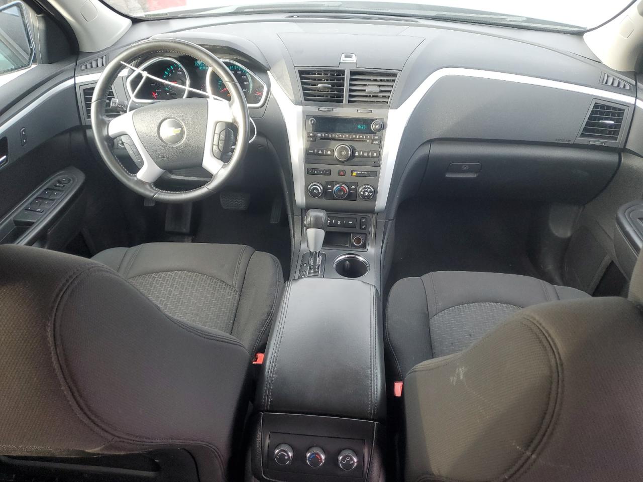 2012 Chevrolet Traverse - Image 8