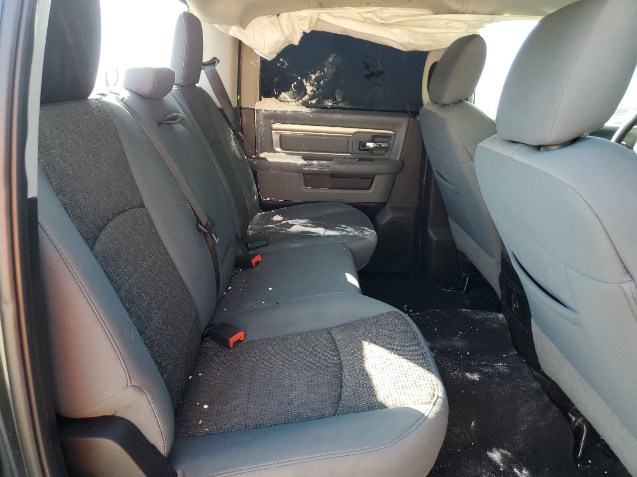 2017 RAM 1500 - Image 10