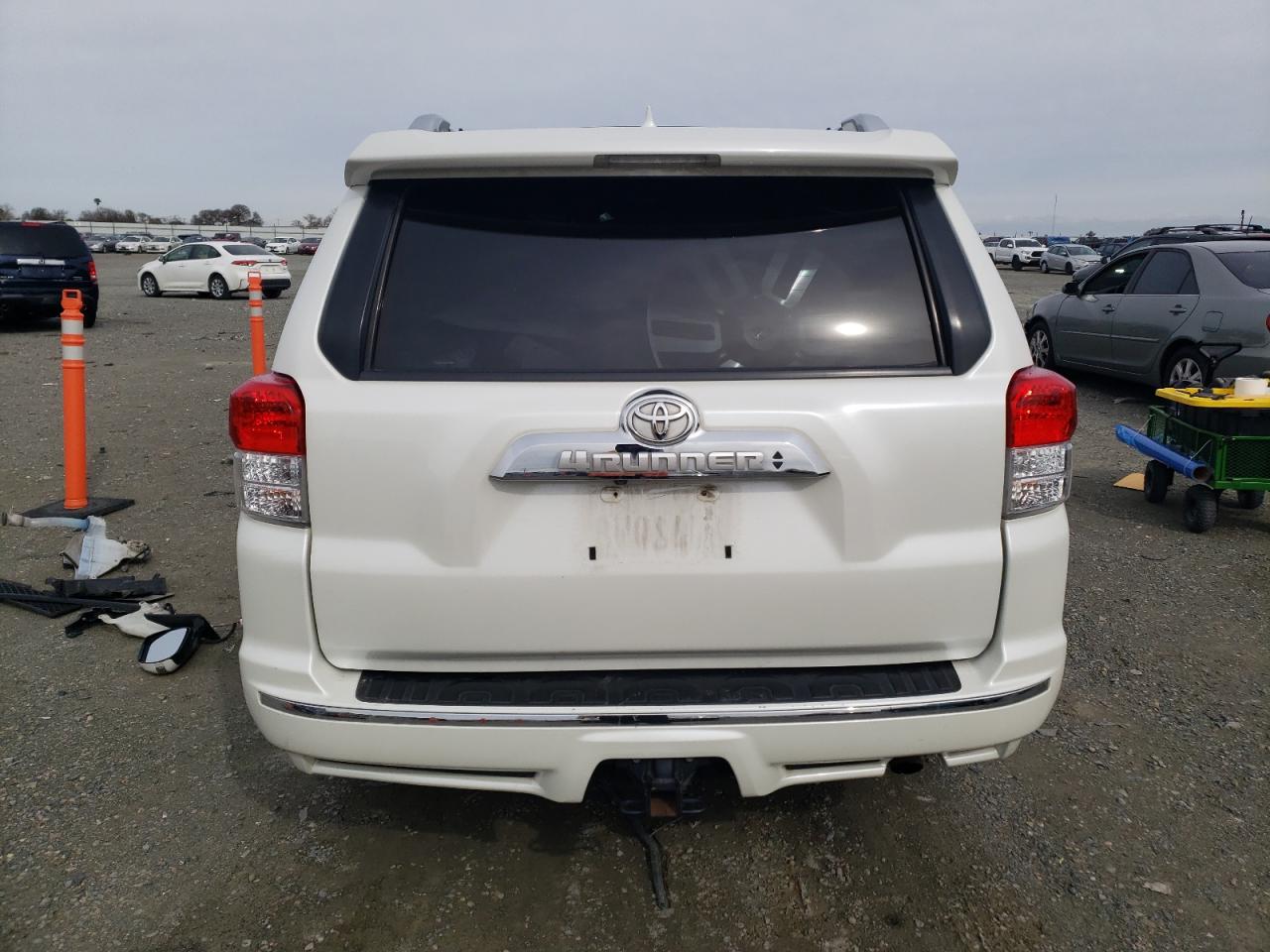 2013 Toyota 4Runner - Image 6
