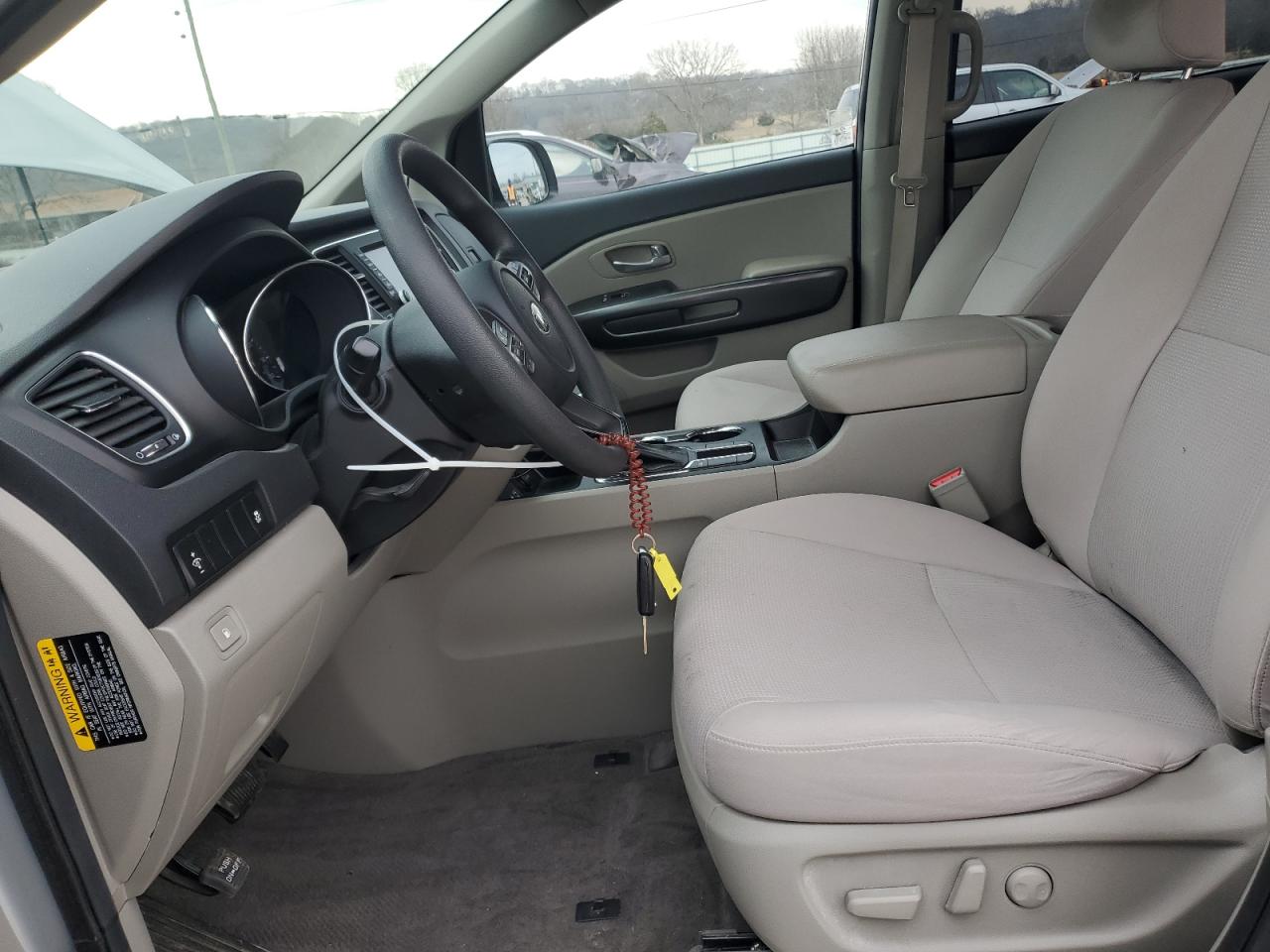 2021 Kia Sedona - Image 7