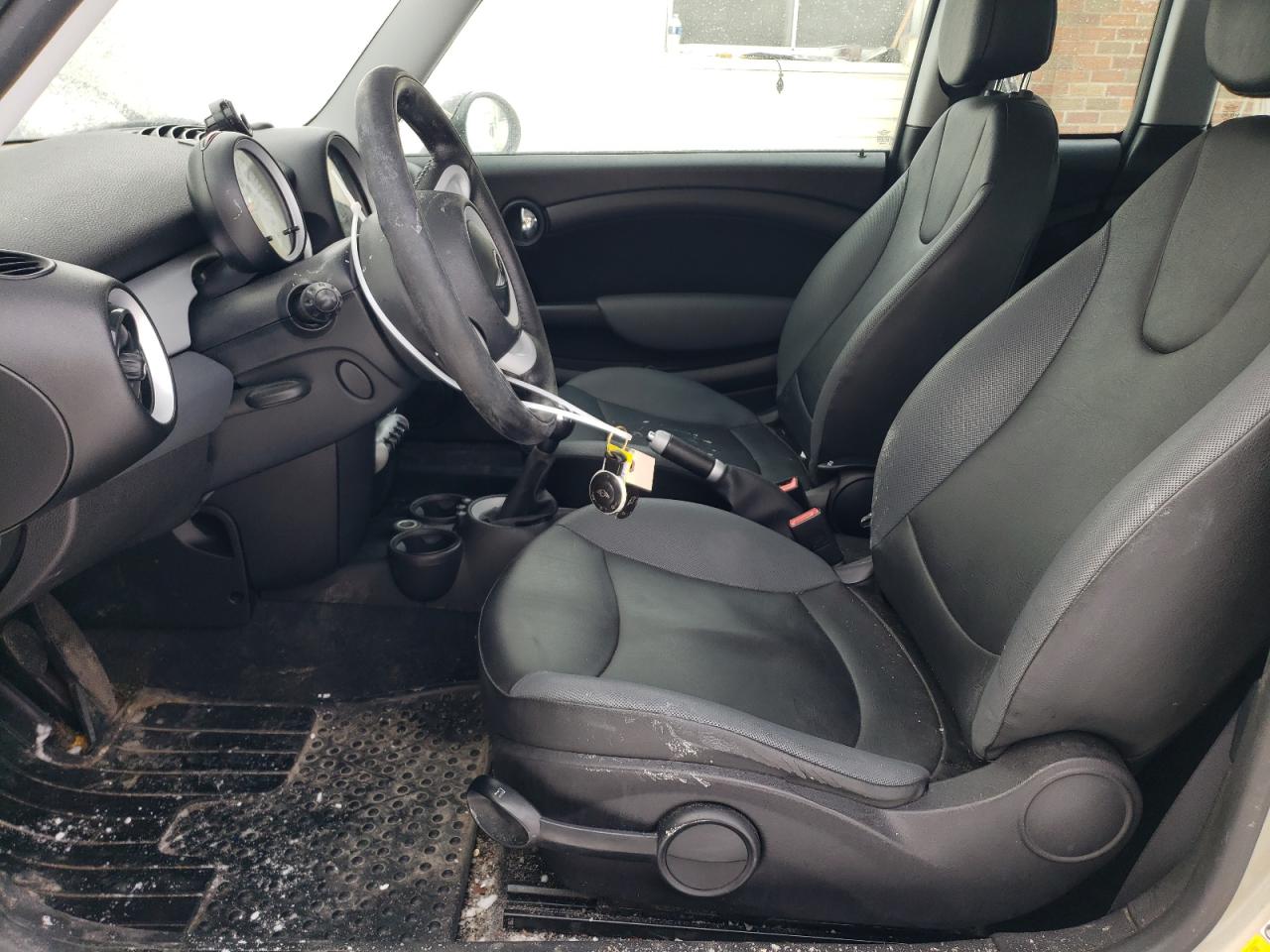 2009 MINI Cooper - Image 7
