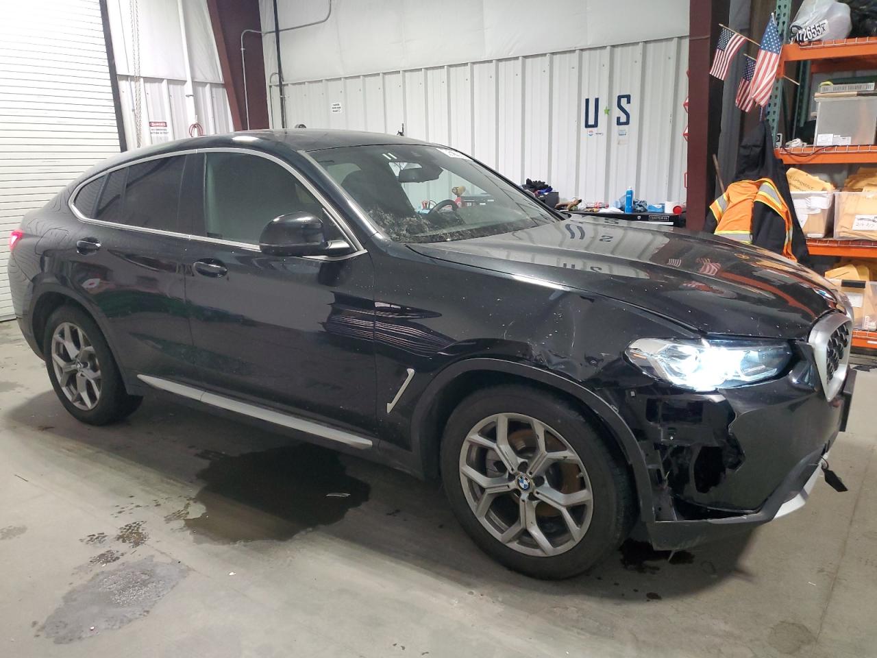 2024 BMW X4 - Image 4
