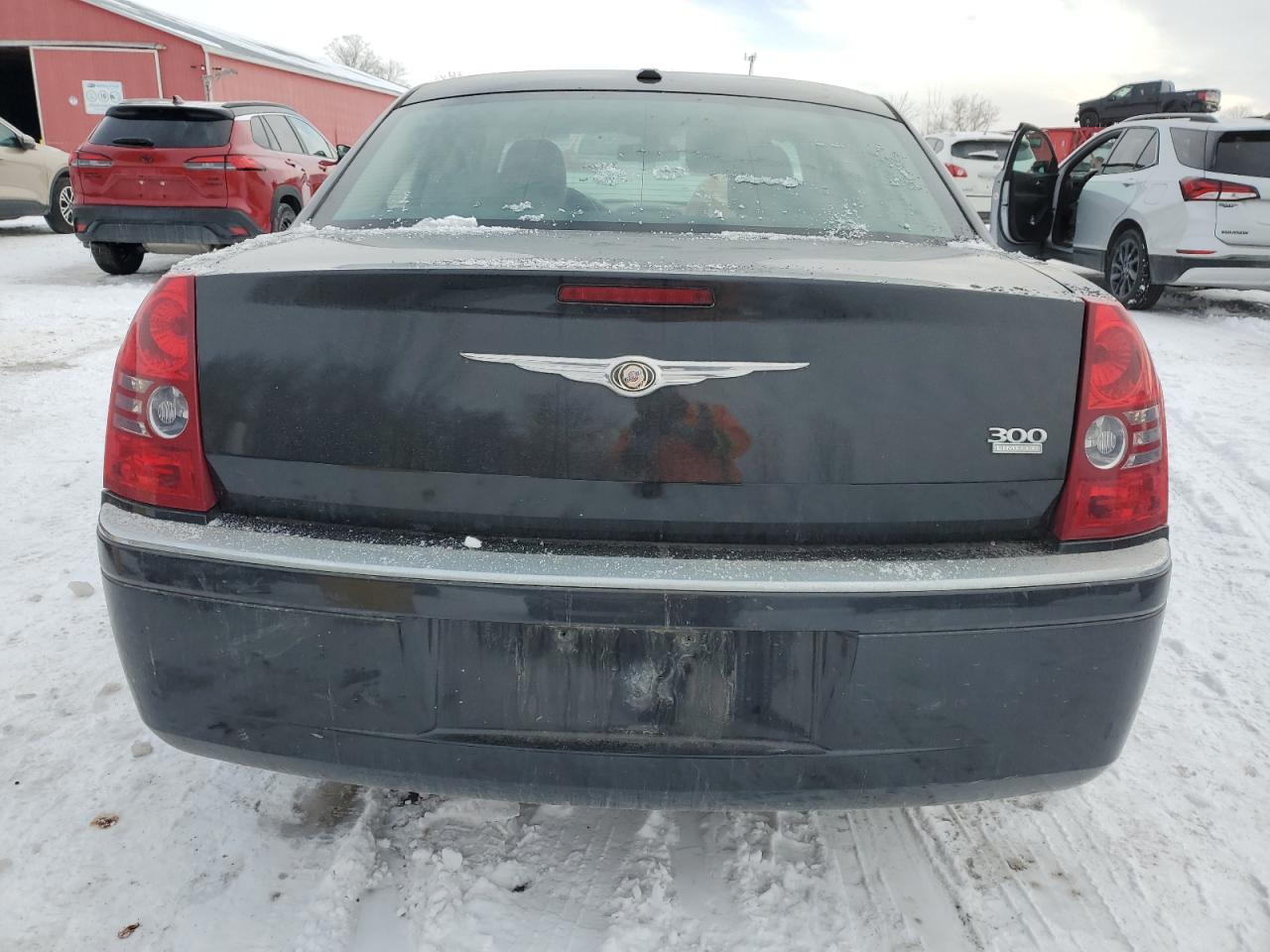 2010 Chrysler 300 - Image 6
