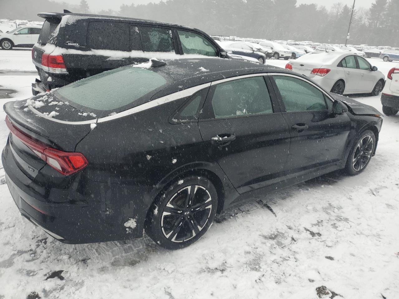 2021 Kia K5 - Image 3