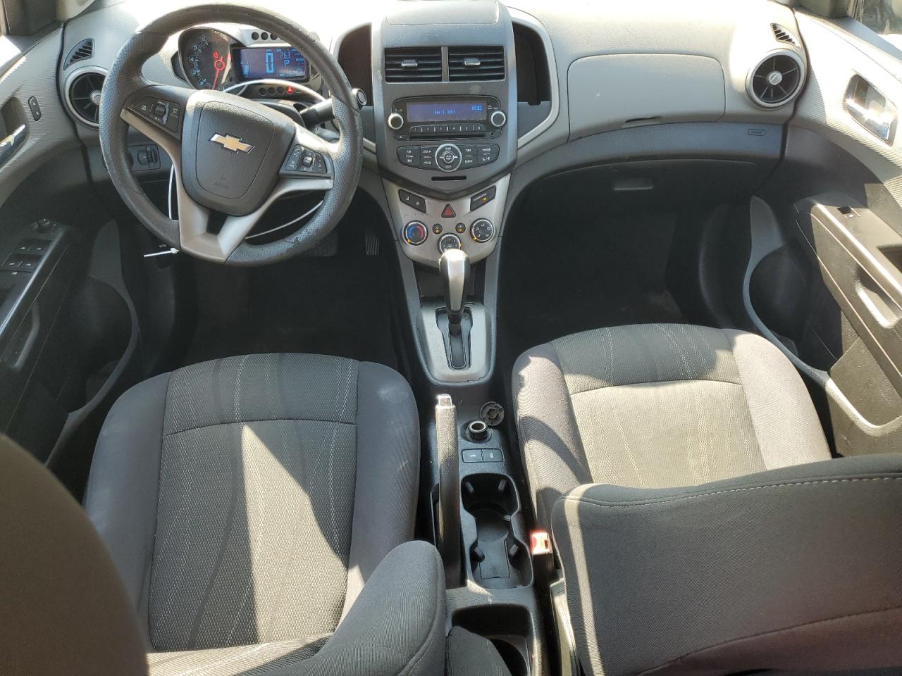 2014 Chevrolet Sonic - Image 8