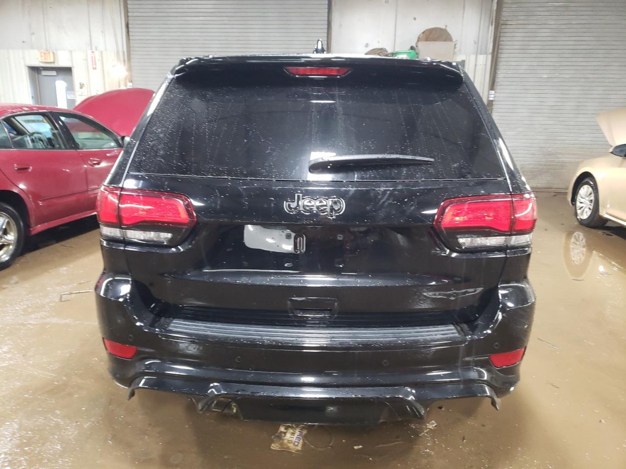 2018 Jeep Grand Cherokee - Image 6