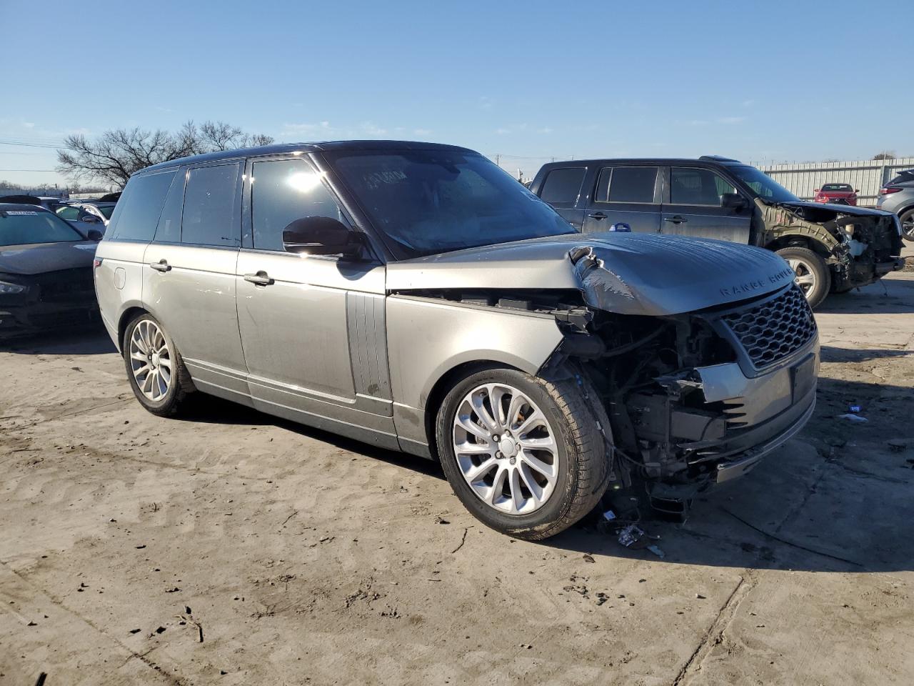 2018 Land Rover Range Rover - Image 4