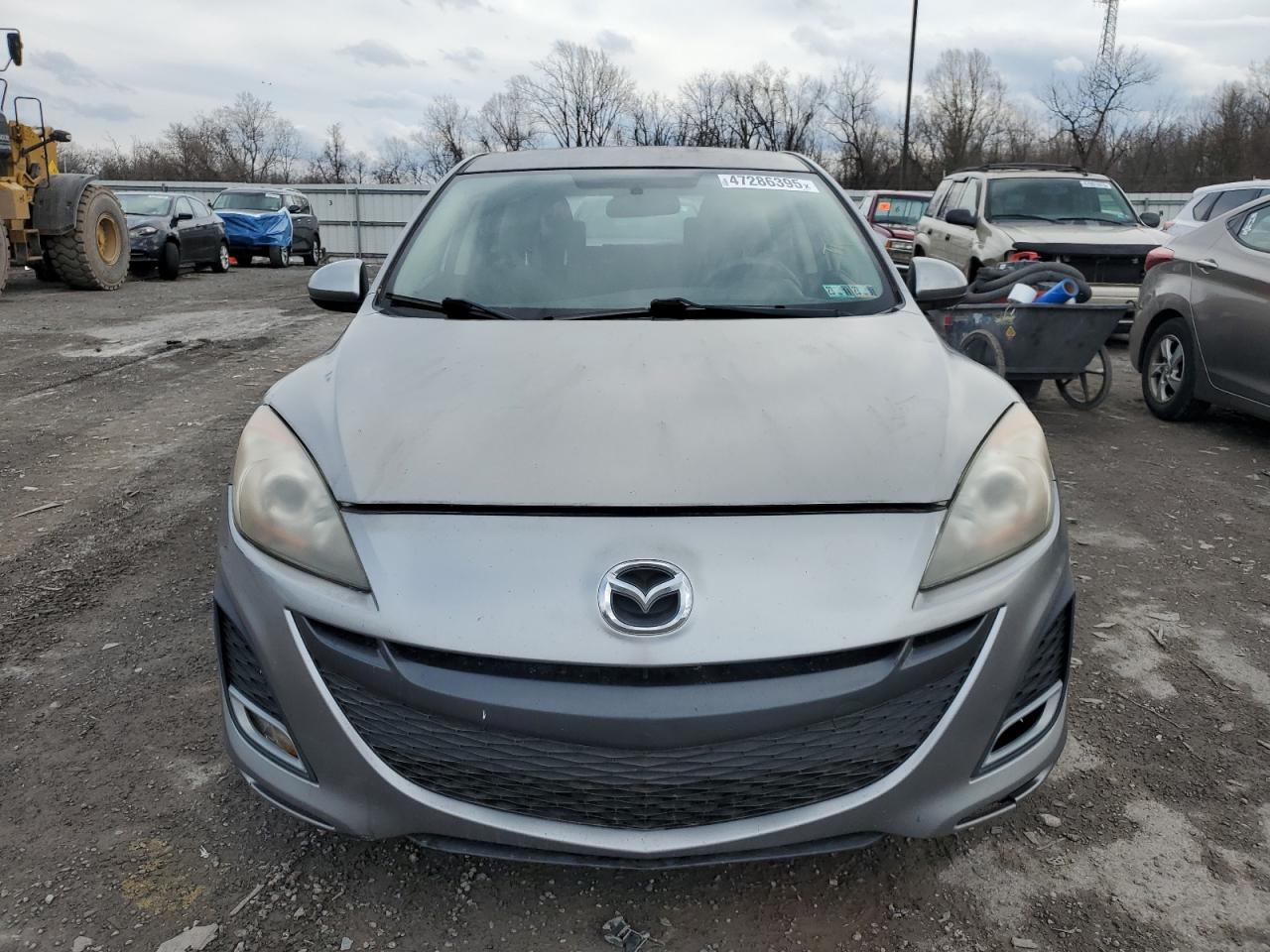 2010 Mazda 3 - Image 5