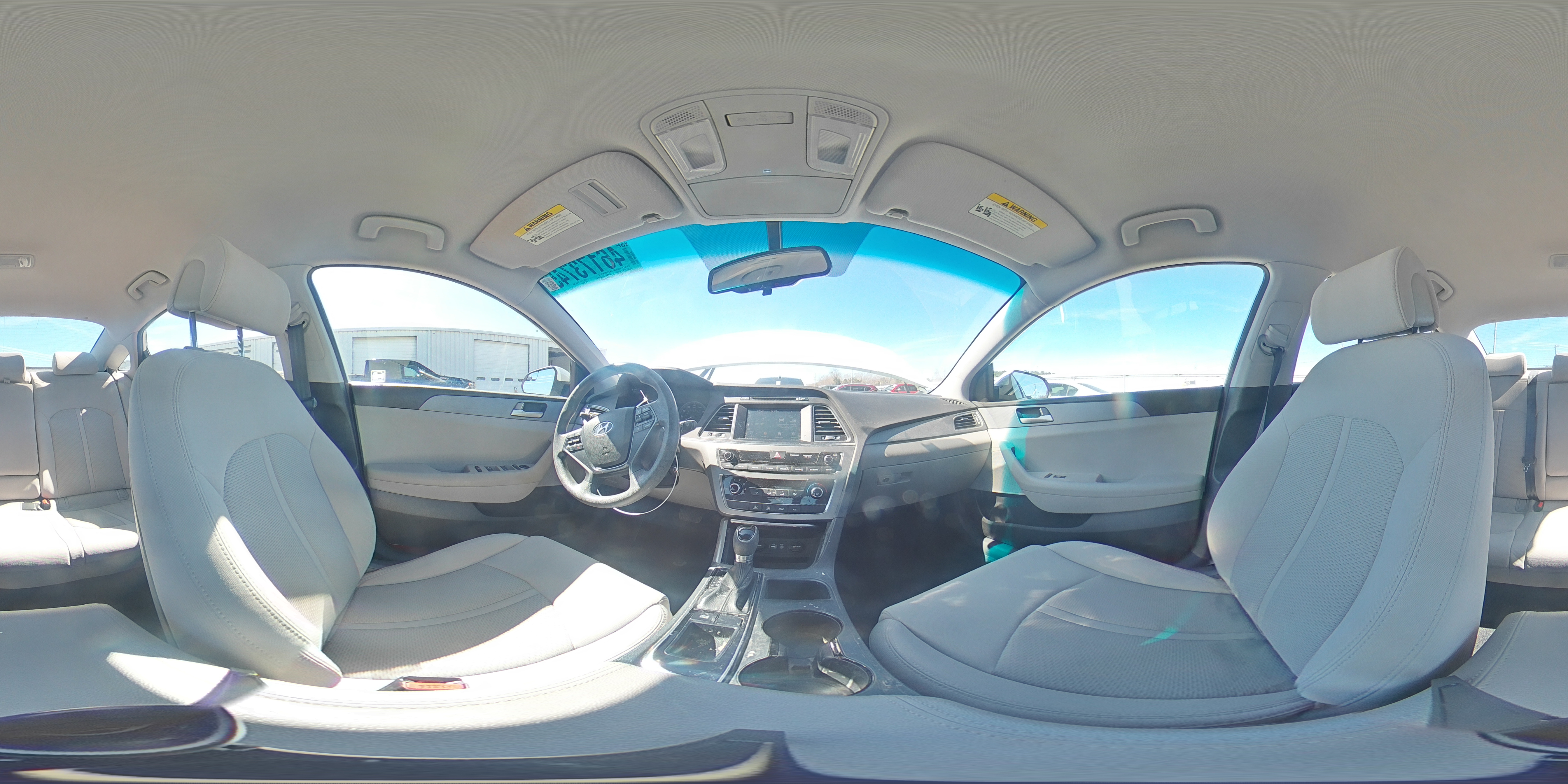 2016 Hyundai Sonata - Image 14