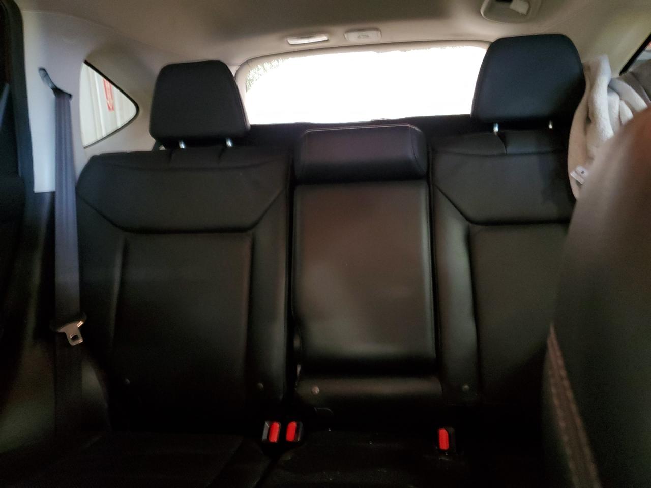 2016 Honda CR-V - Image 10
