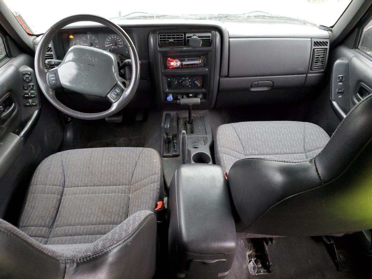 2001 Jeep Grand Cherokee - Image 8