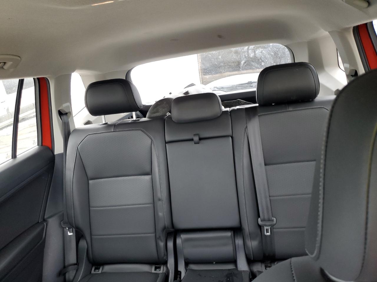 2019 Volkswagen Tiguan - Image 10