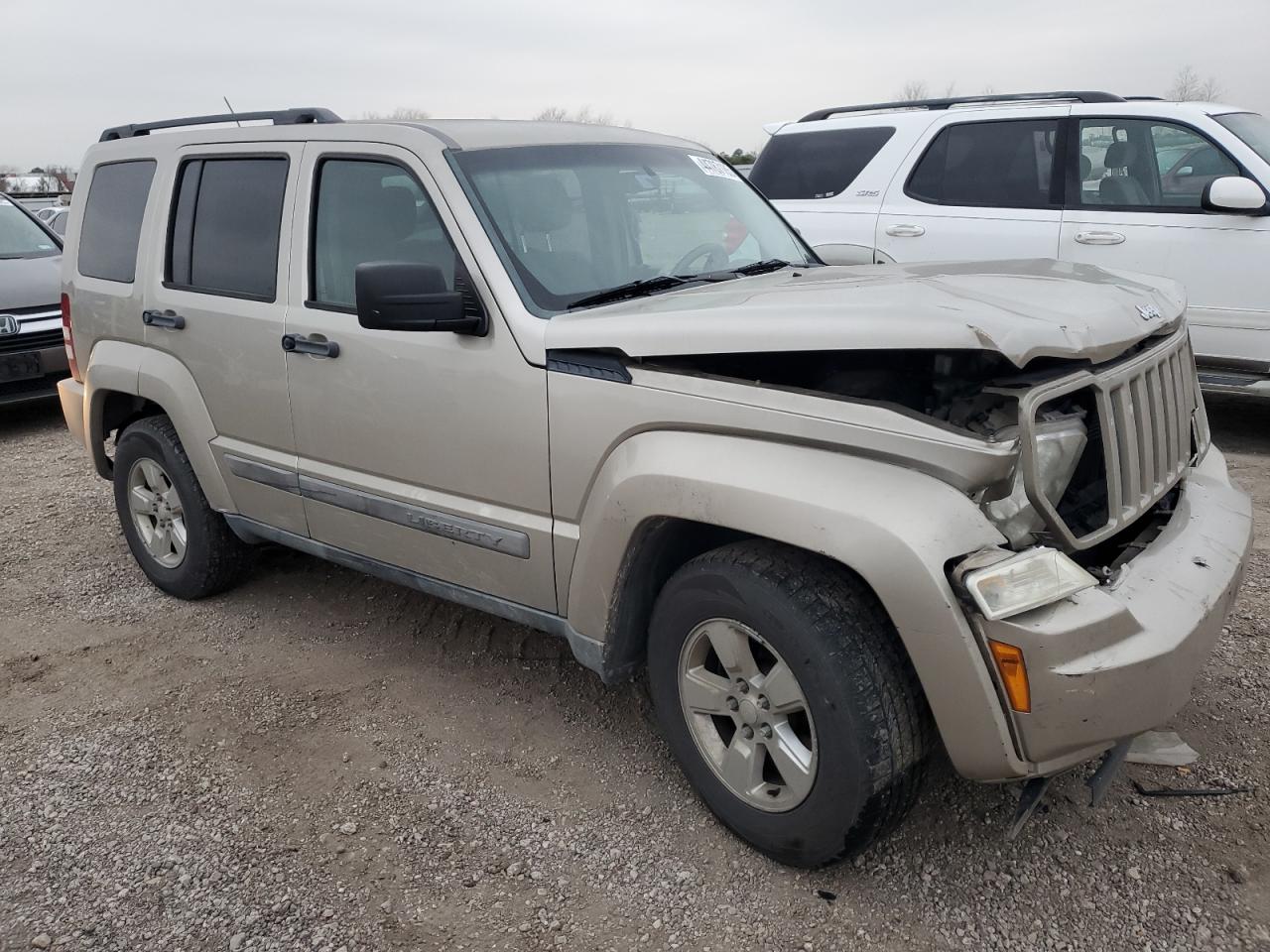 2011 Jeep Liberty (North America) - Image 4