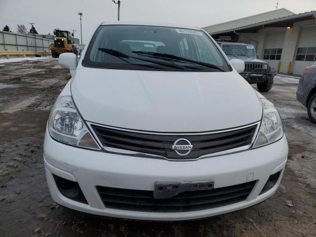 Hatchbacks NISSAN VERSA 2012 Biały