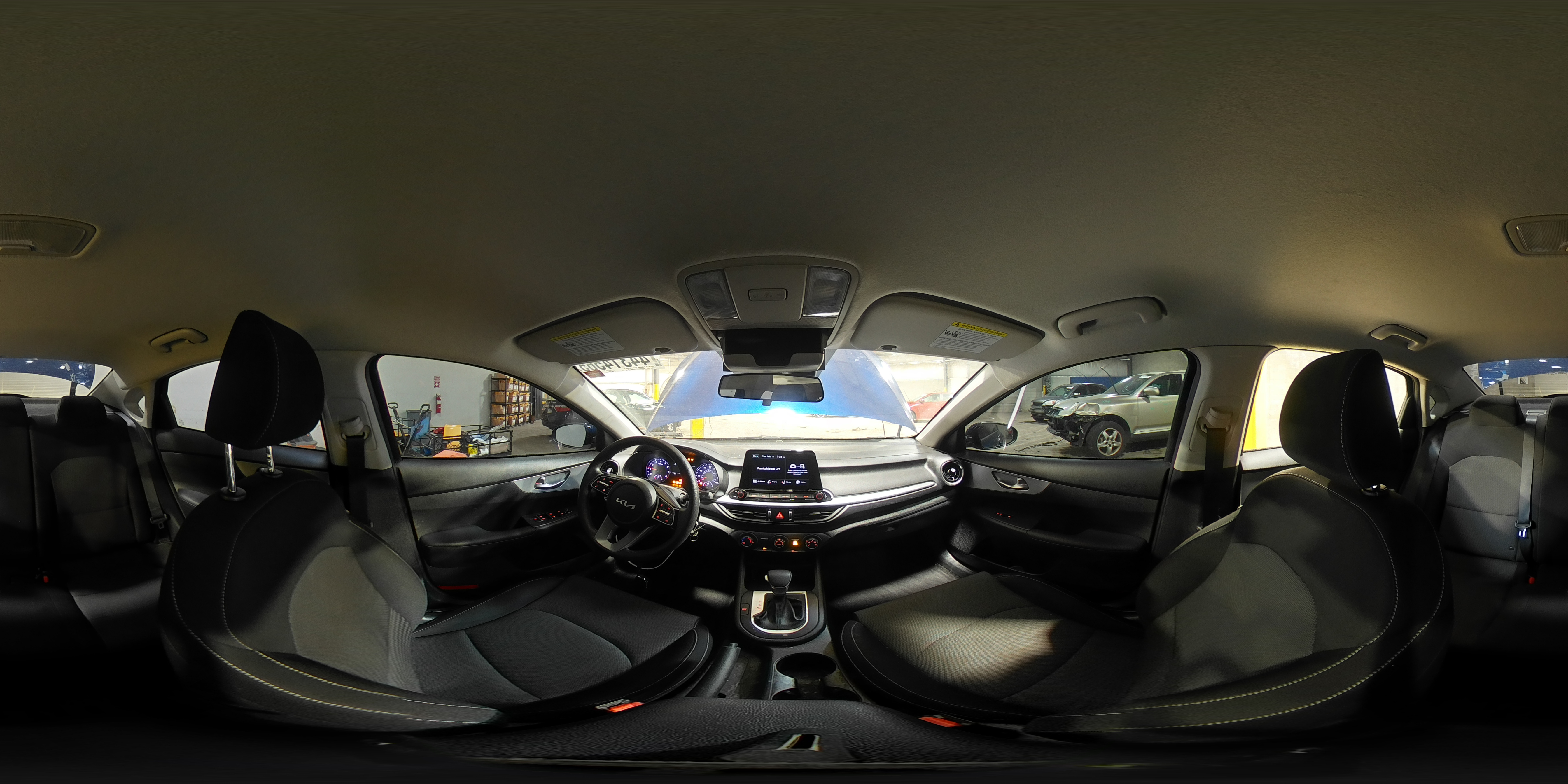 2023 Kia Forte - Image 15
