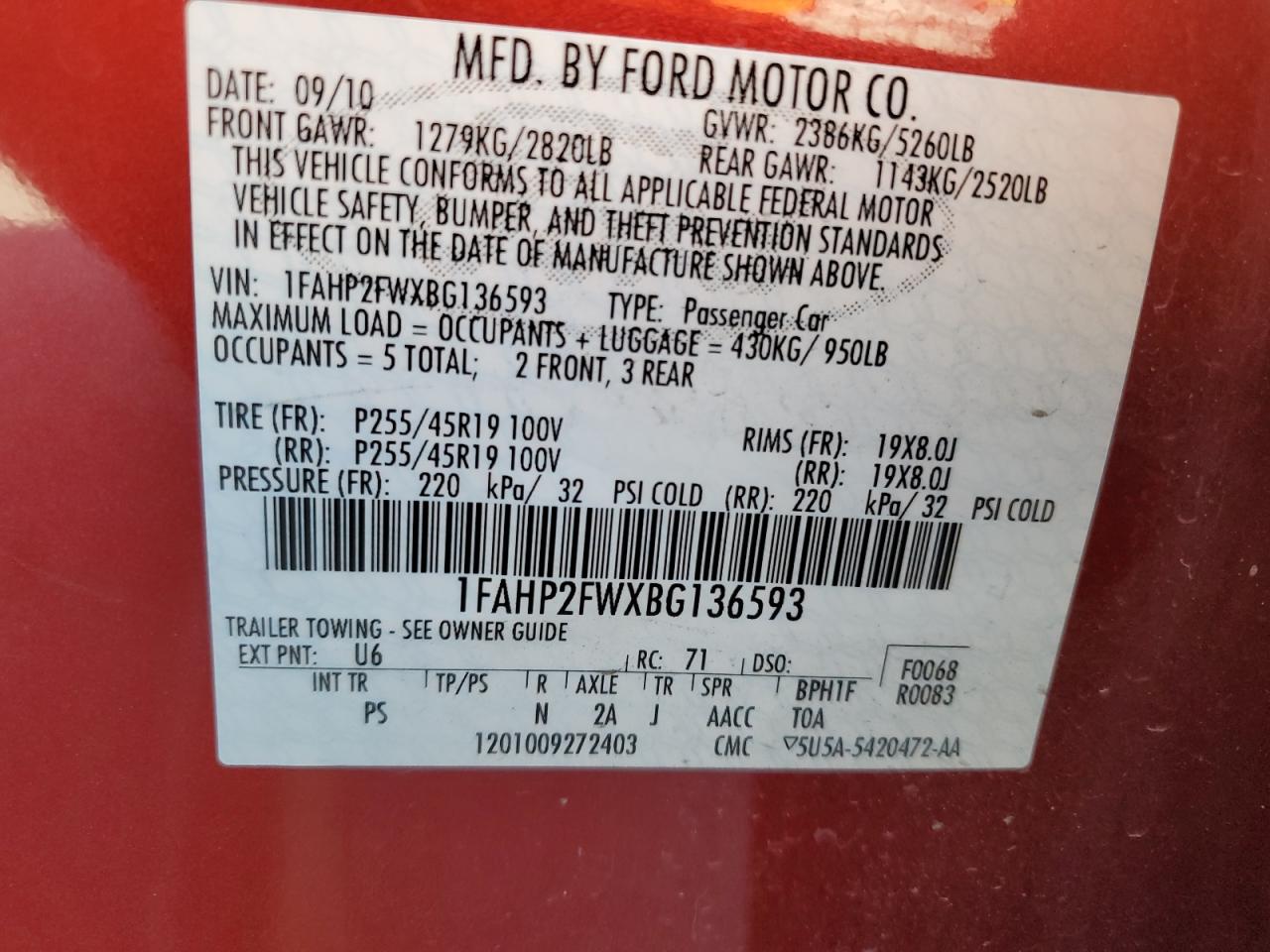 2011 Ford Taurus - Image 12