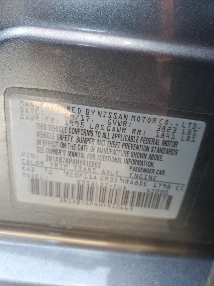 2017 Nissan Sentra - Image 13