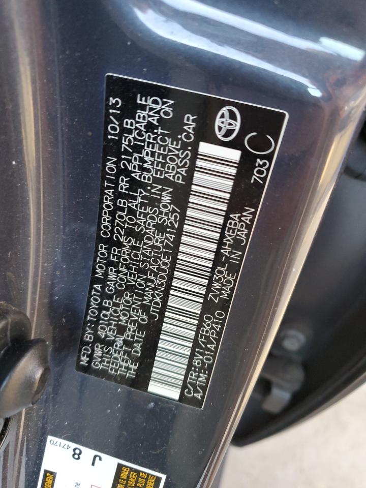 2014 Toyota Prius - Image 10