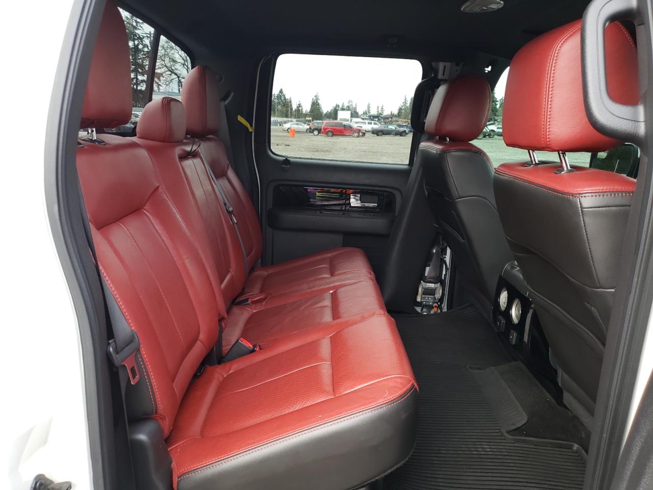 2013 Ford F-150 - Image 10