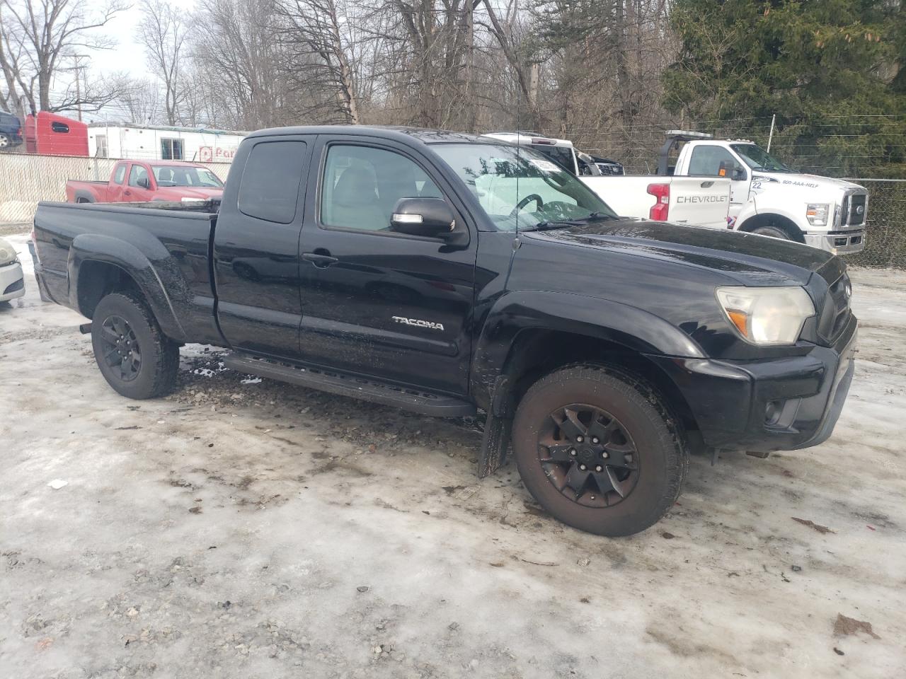 2014 Toyota Tacoma - Image 4