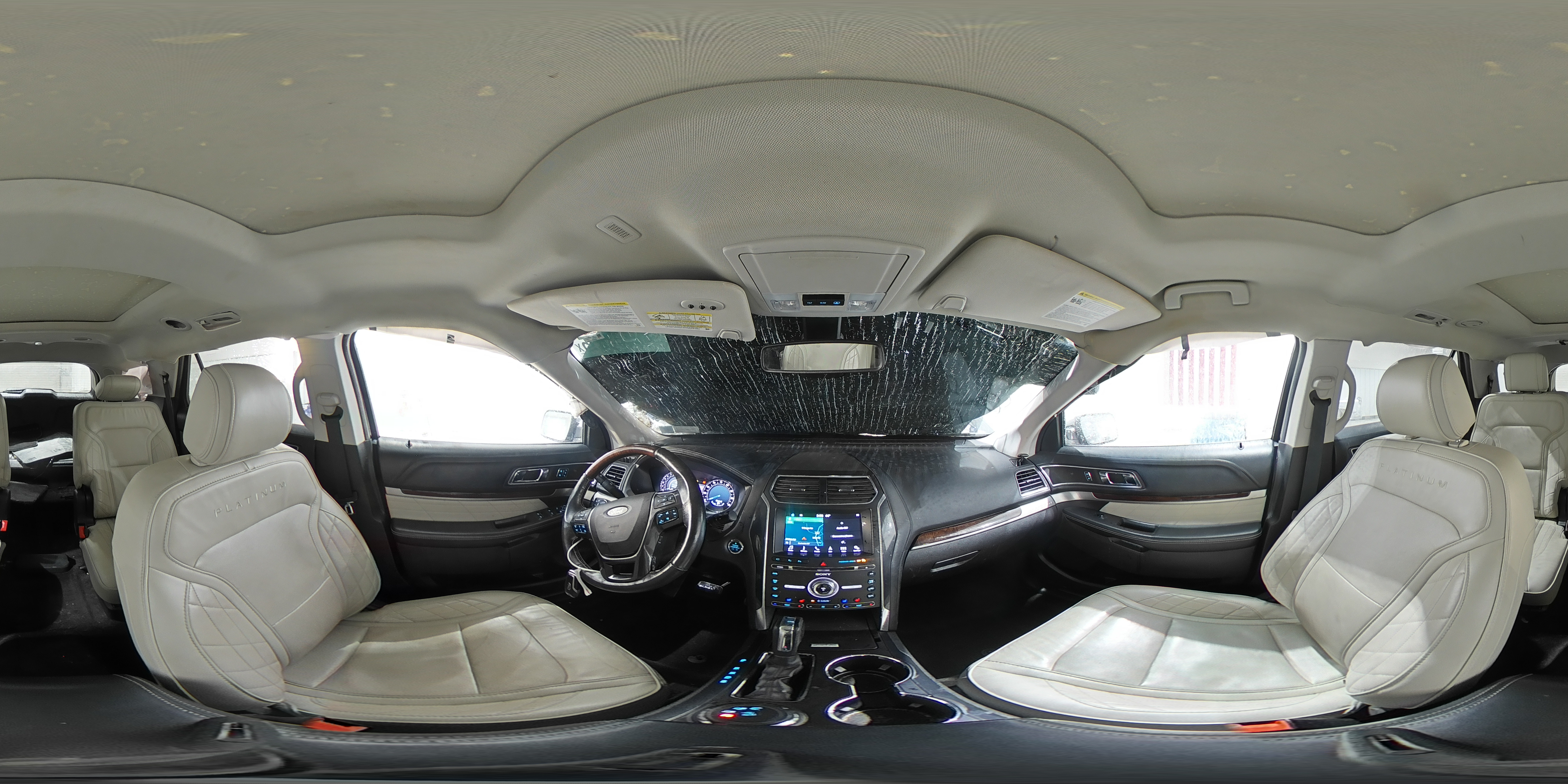 2017 Ford Explorer - Image 13
