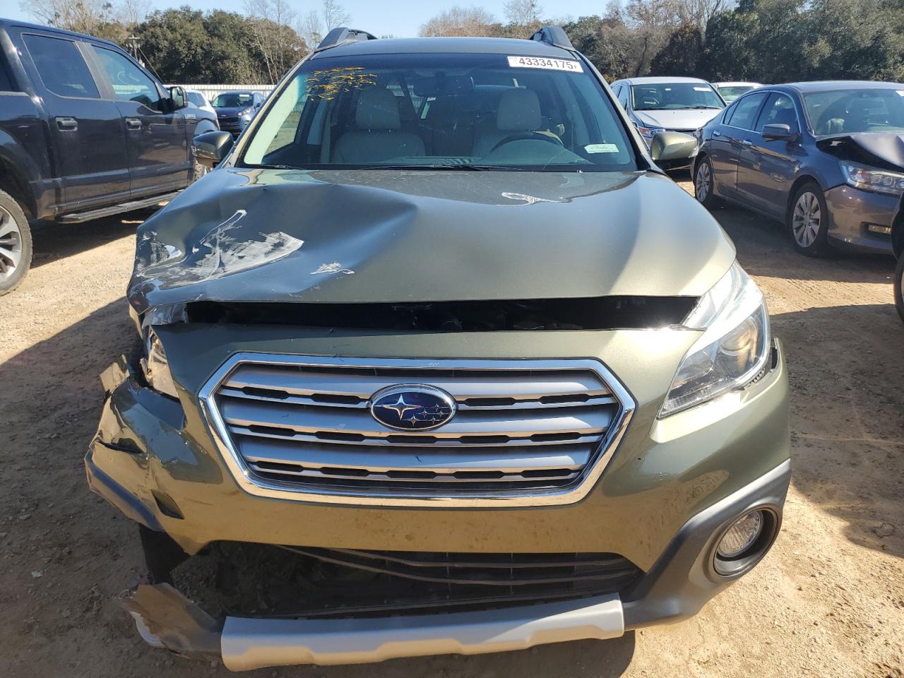 2015 Subaru Outback - Image 5