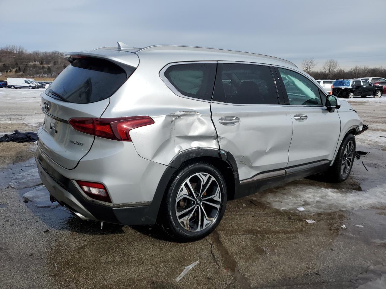 2020 Hyundai Santa Fe - Image 3