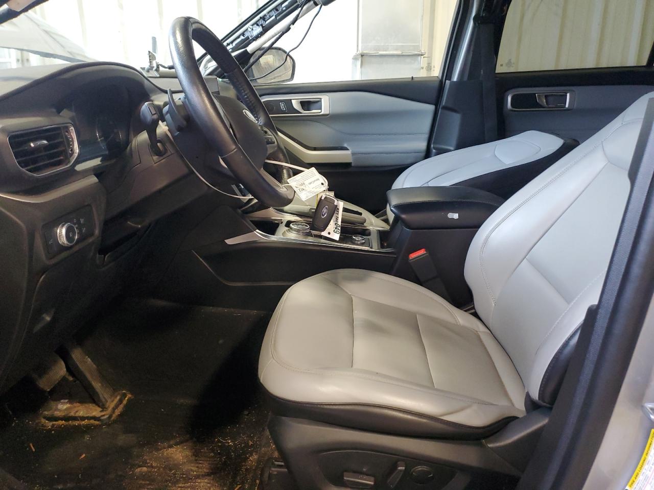 2021 Ford Explorer - Image 7