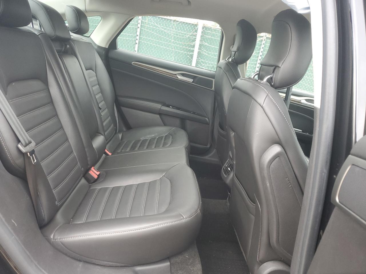 2013 Ford Fusion - Image 10