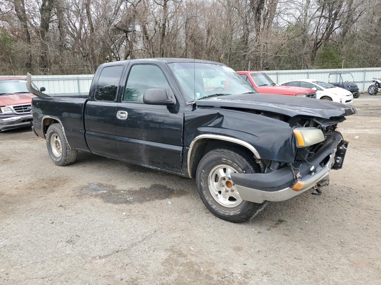 2003 Chevrolet Silverado - Image 4