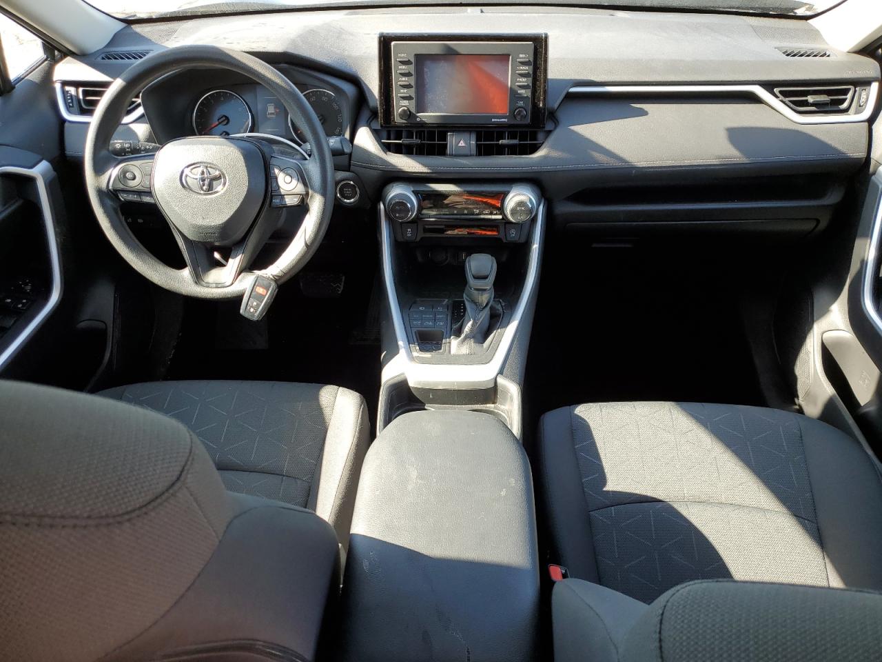 2021 Toyota RAV 4 - Image 8