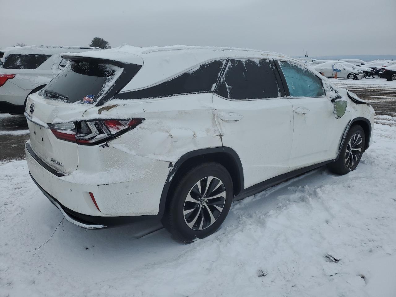 2021 Lexus RX - Image 3