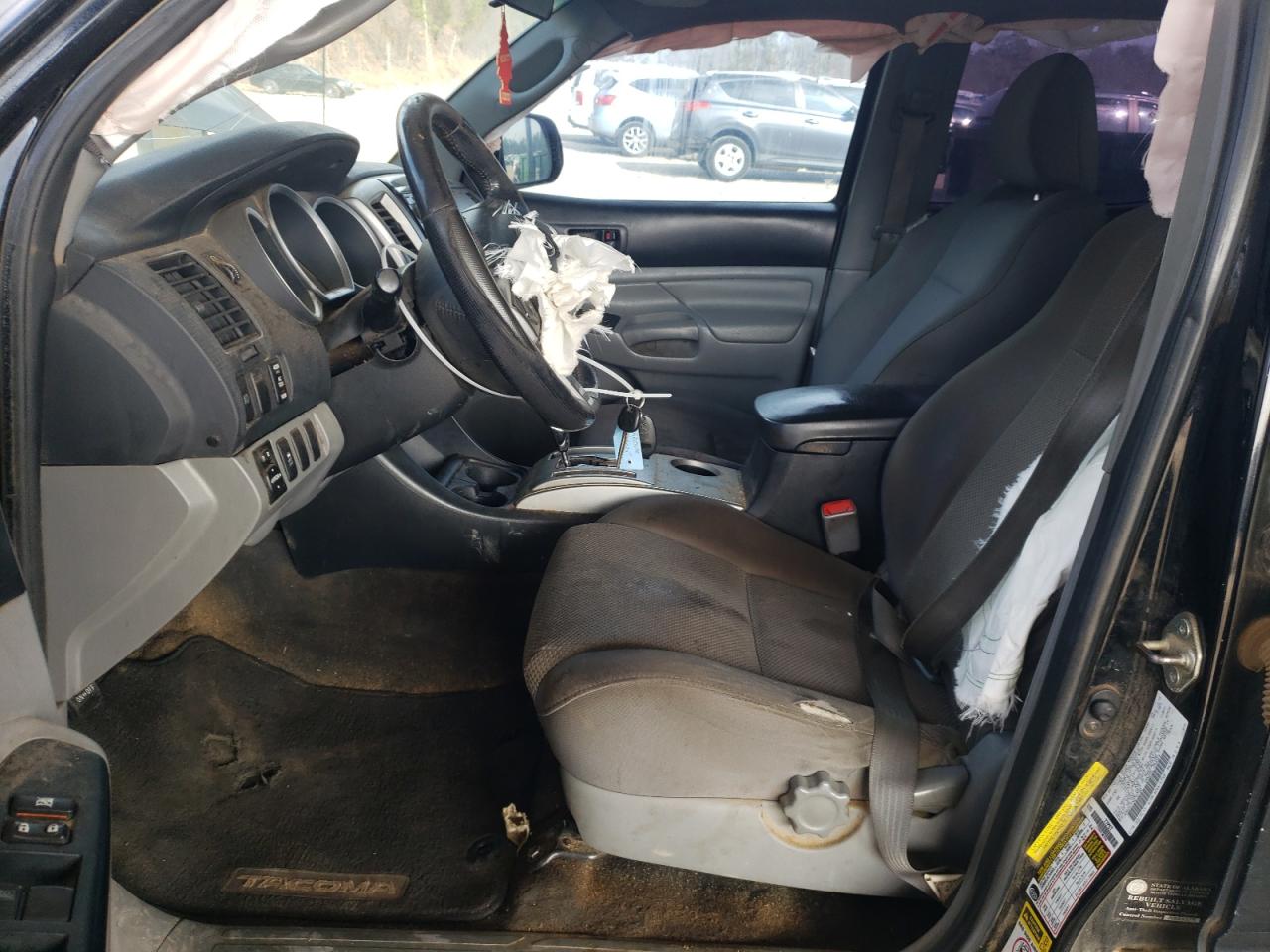 2015 Toyota Tacoma - Image 7