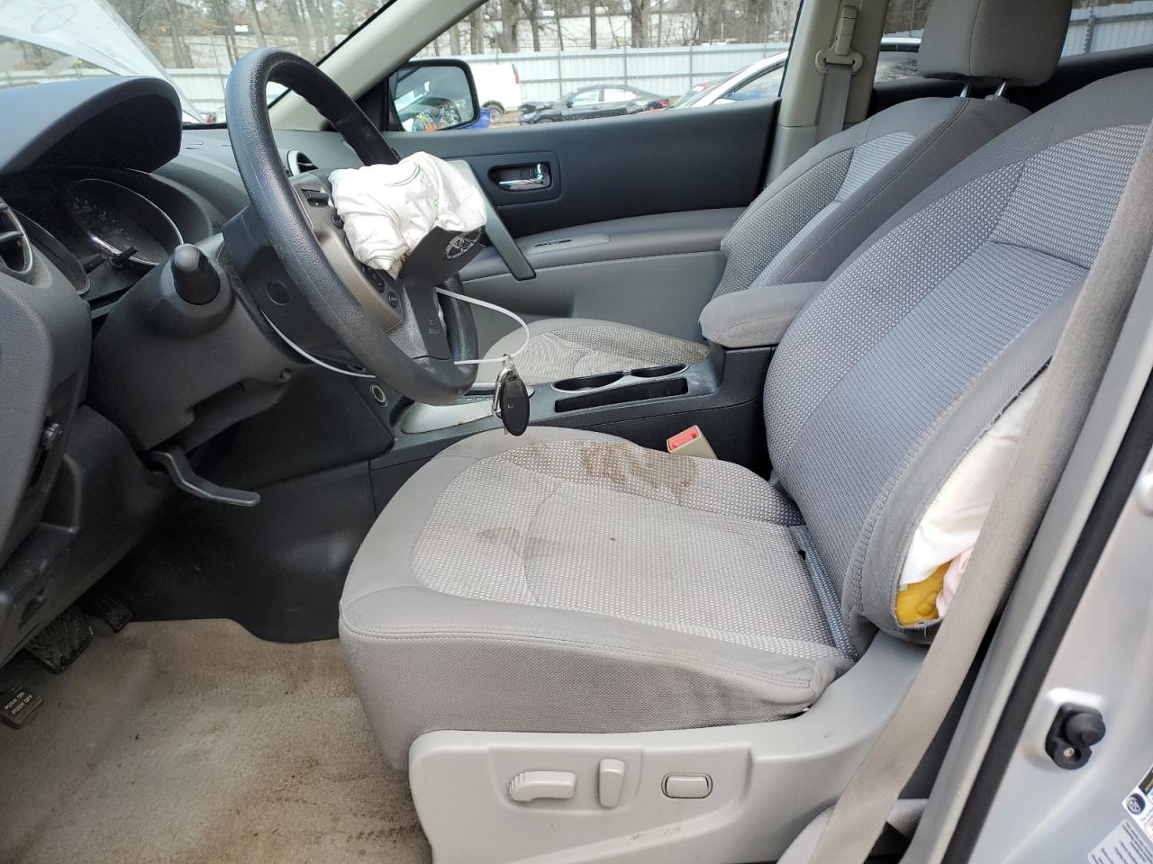 2011 Nissan Rogue - Image 7