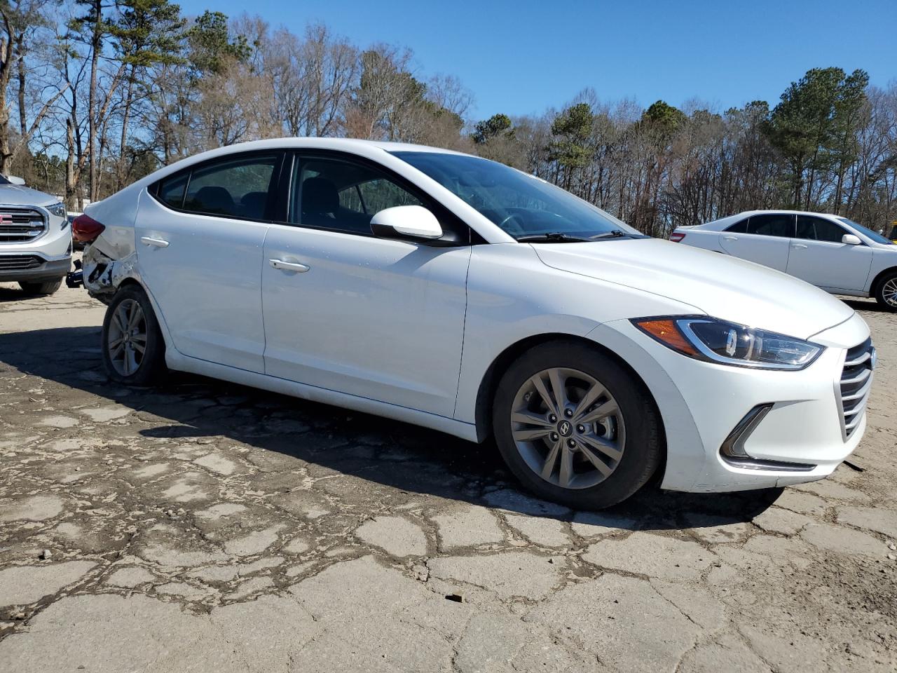 2018 Hyundai Elantra - Image 4